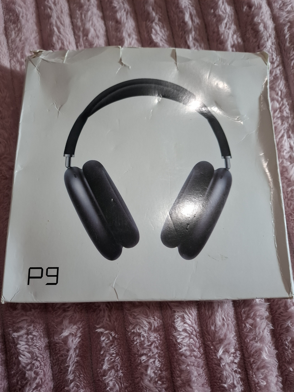 P9 Over-Ear Headphones — Black